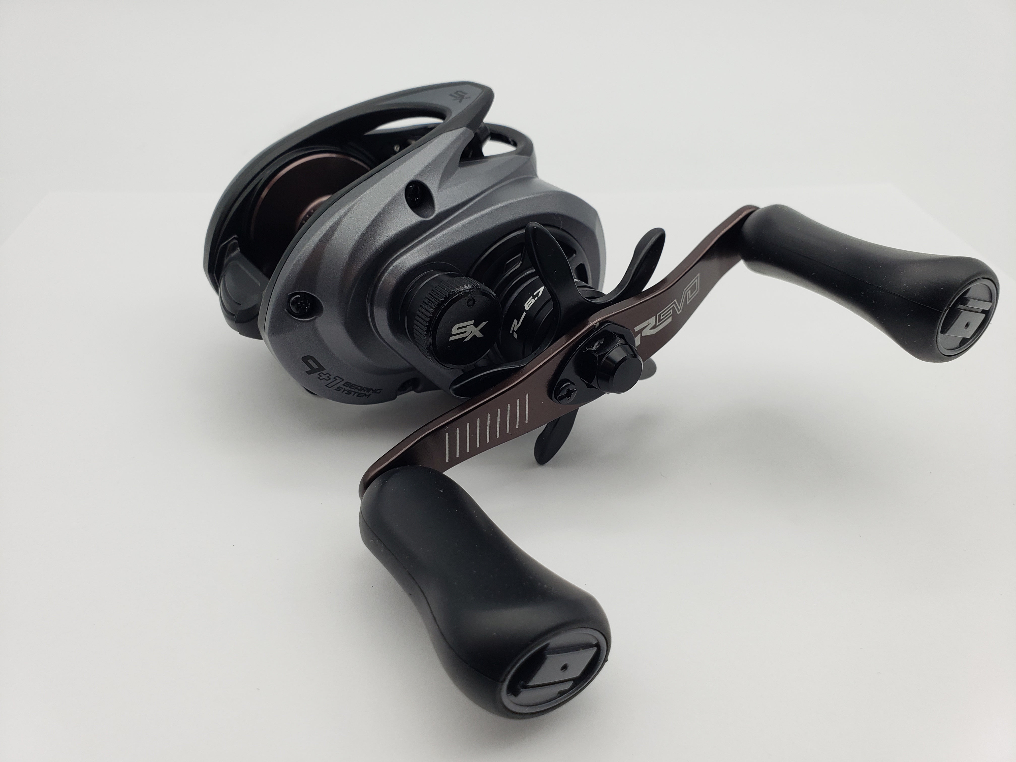 Abu Garcia Revo SX Low Profile Reel Right / 6.7:1 Abu Garcia Revo SX Low Profile Reel Right / 6.7:1